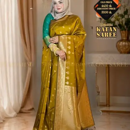 The one saree that feels like you. 💫Katan Silk-Poroshmoni Saree